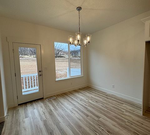 4th image of 4937 S Heartwood Rd