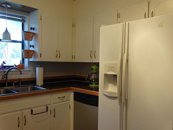 Light Bright Kitchen