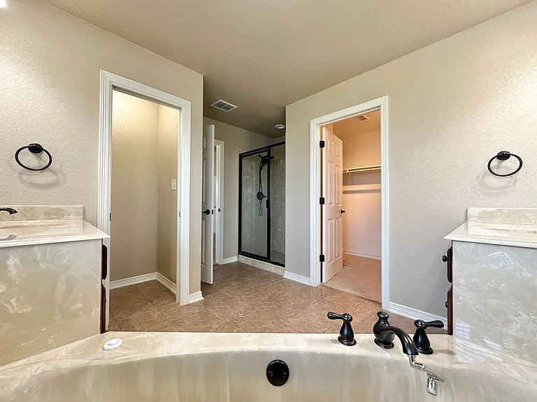 3107 Sarita Cv — Photo 20