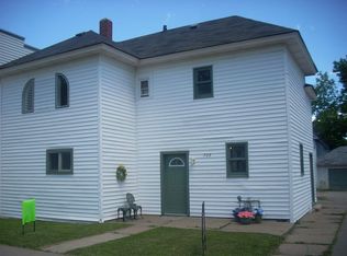 709 S 3rd Ave, Wausau, WI 54401