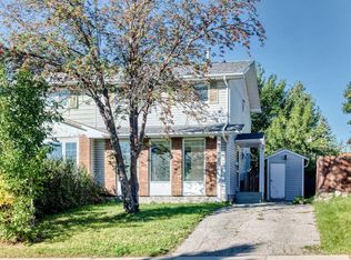 2515 E 62nd St NE, Calgary, AB T1Y 2M1
