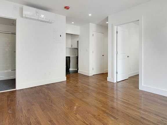 2nd image of 212 W 20th St APT 5F