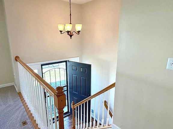 4th image of 7037 Heather Dr