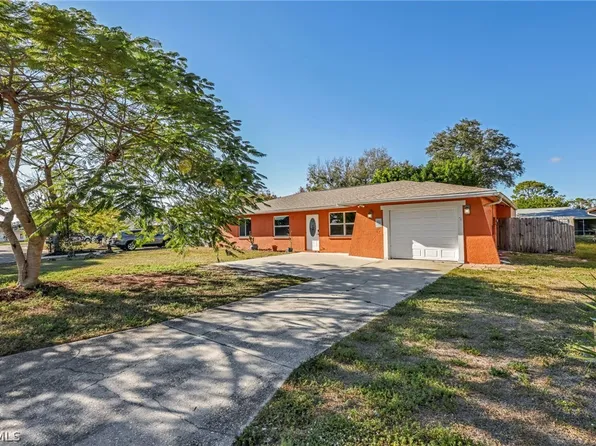 1391 Sourwood Ct, North Fort Myers, FL 33917