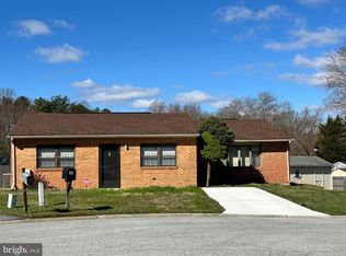 34 Archer Cir, Newark, DE 19702