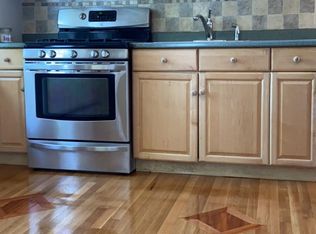 377 Beale St #2, Quincy, MA 02170