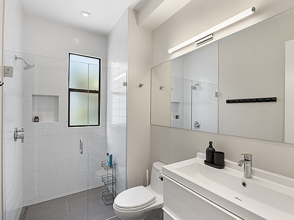 4th image of 3431 19th St #2