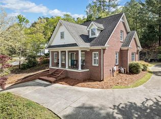 324 Etowah Dr, Cartersville, GA 30120