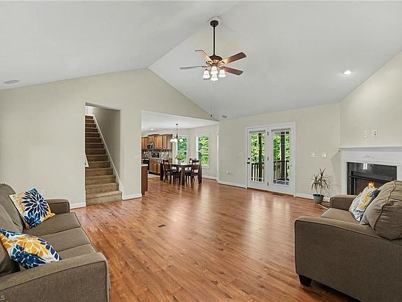 4th image of 8430 Rumbley Rd