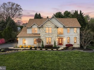 2252 Spangler Cir, York, PA 17406