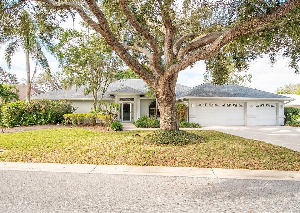 1st image of 8282 Shadow Pine Way