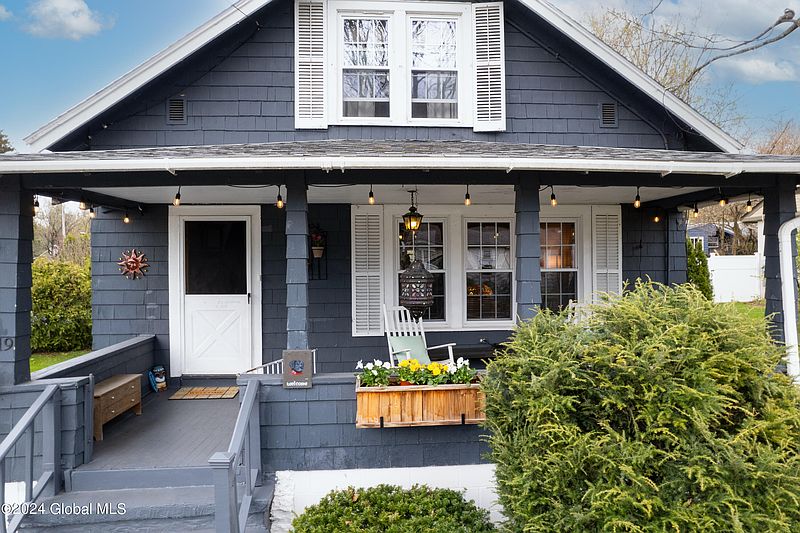 4th image of 19 Wilson Street
