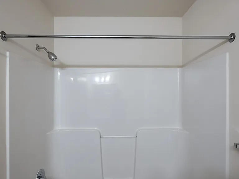 Newcastle Place Apartments — Photo 26