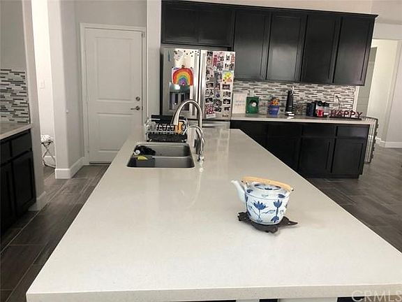 4th image of 2824 S Via Belamaria