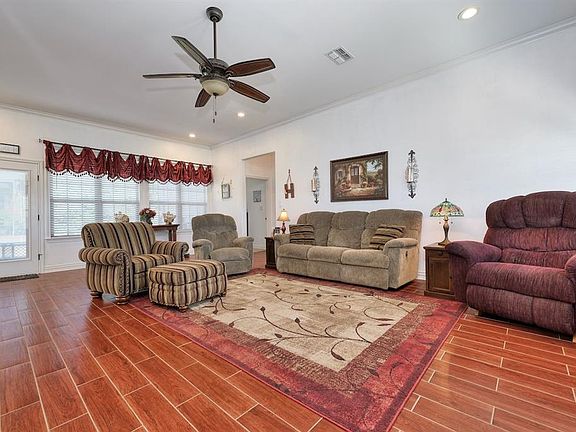 4th image of 16720 Stallion Shores Ct