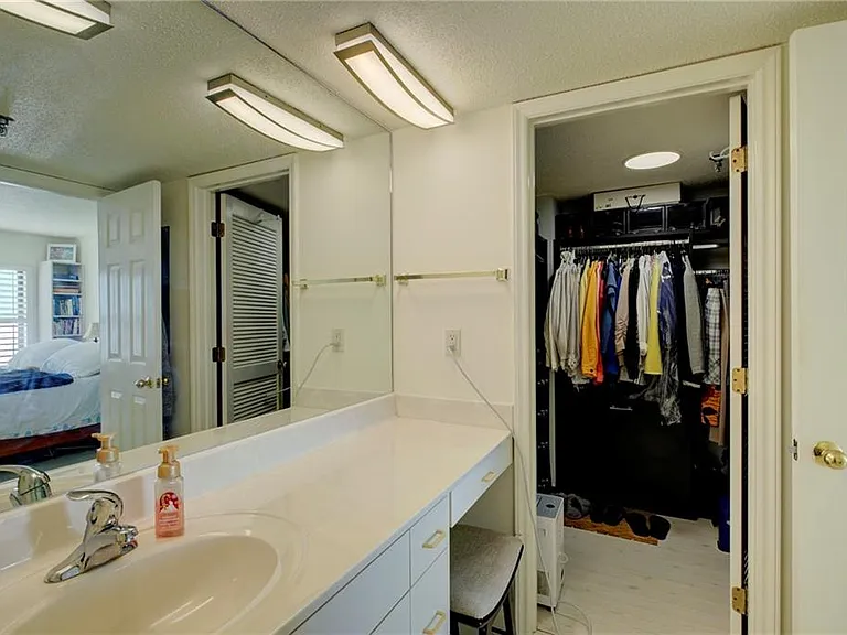 7501 River Rd #4B — Photo 9