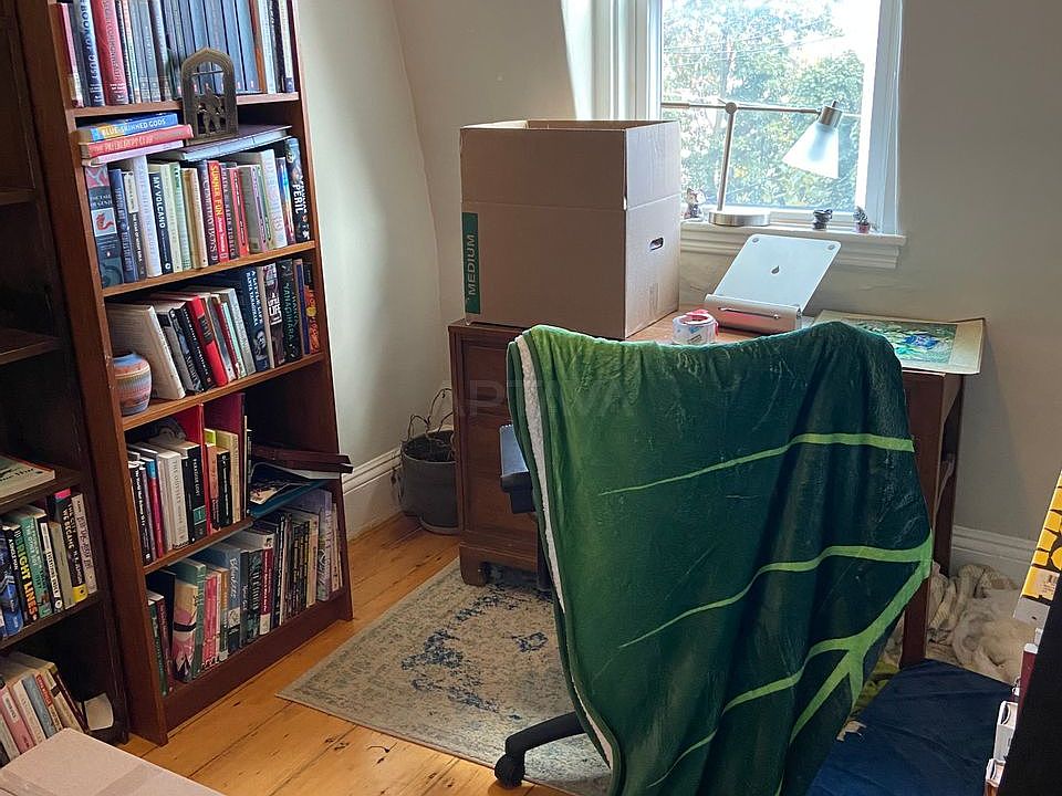 1st image of 12 Lincoln Ave APT 3