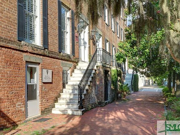 4th image of 236 E Oglethorpe Ave
