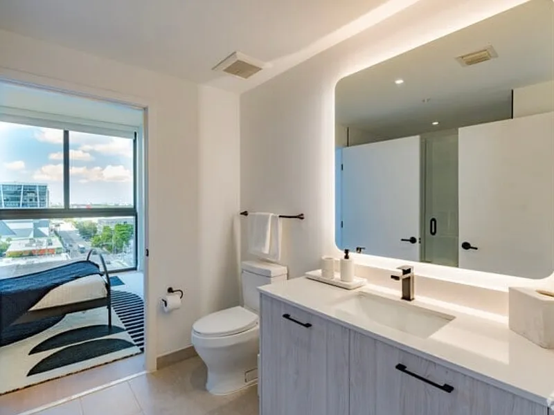 1 bed, 1.0 bath, $2,399 — Photo 4