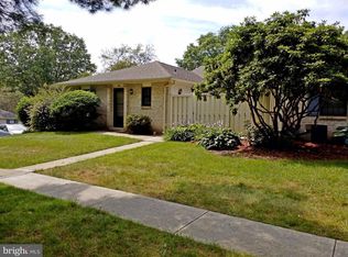 381 Valleybrook Dr, Lancaster, PA 17601