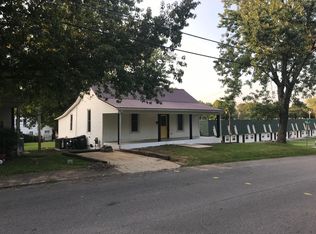 204 Spring St, Dickson, TN 37055