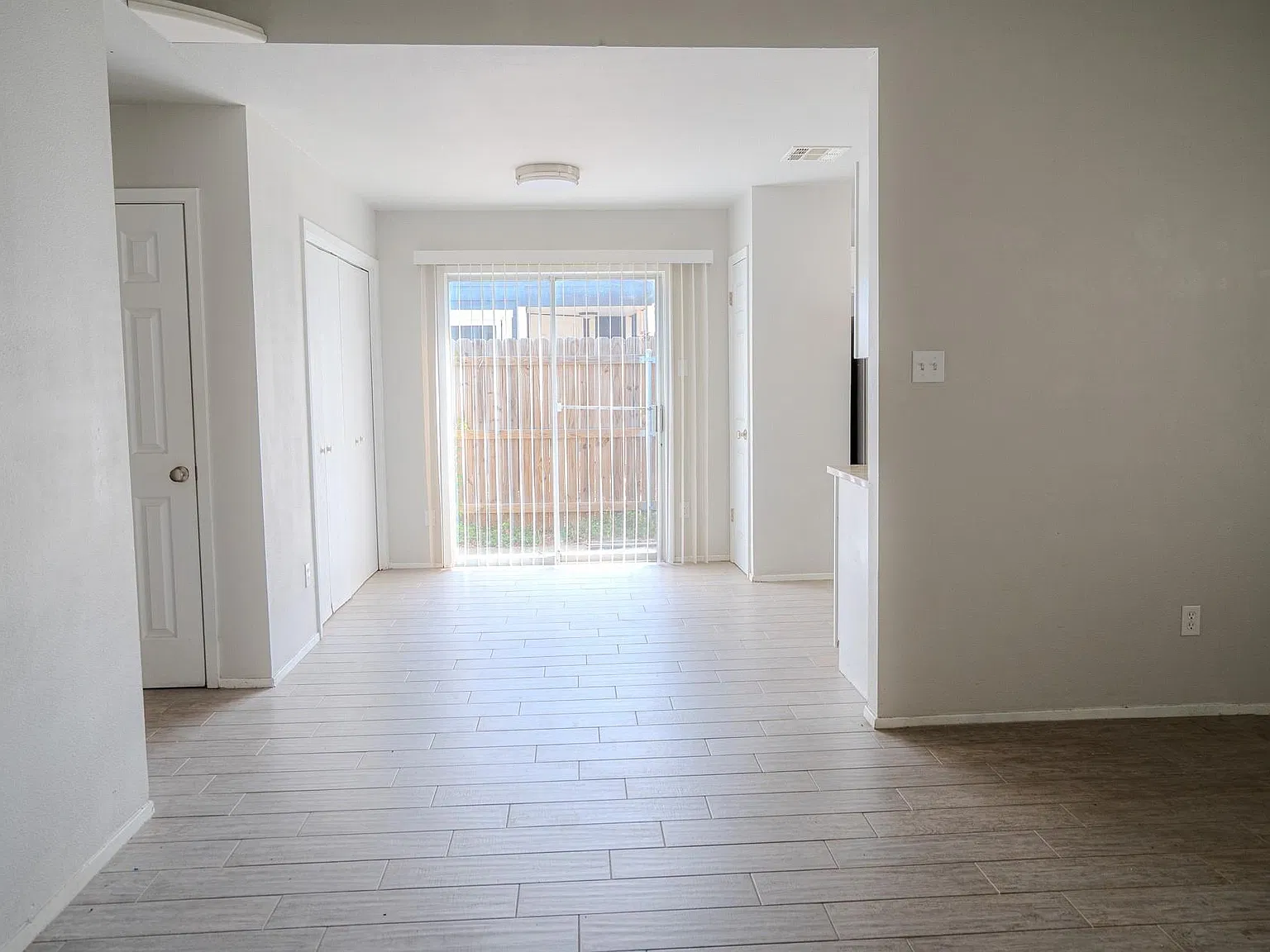 2 bed, 1.0 bath, 800 sqft, $1,450 — Photo 4