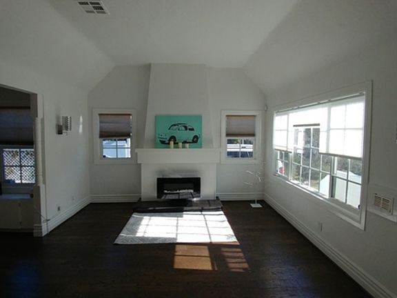 2nd image of 3507 Glenhurst Ave