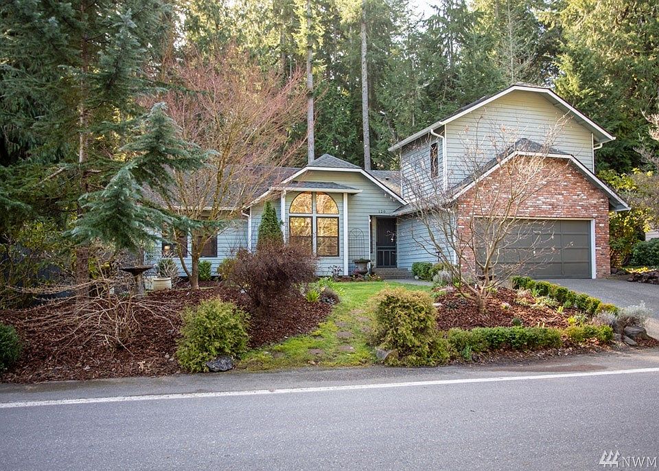1st image of 120 NE Teri Ct
