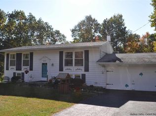 58 Vandebogart Rd, Woodstock, NY 12498