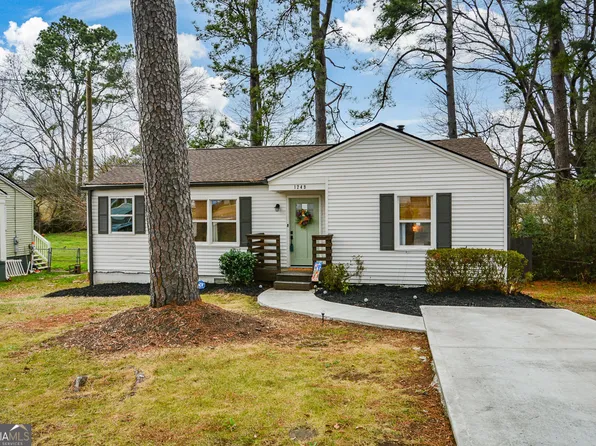 1249 Kasandra Dr, Marietta, GA 30067