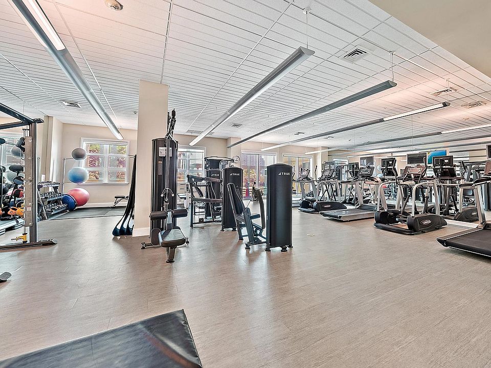 1st image of 403 S Sapodilla Avenue #110