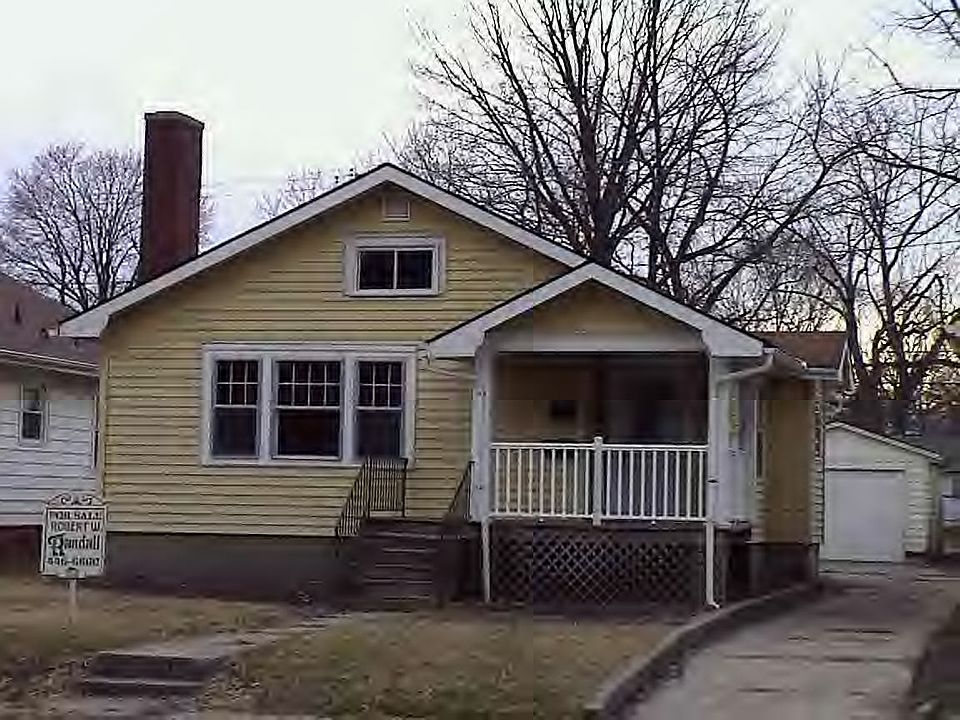 1st image of 1320 N Gilbert St