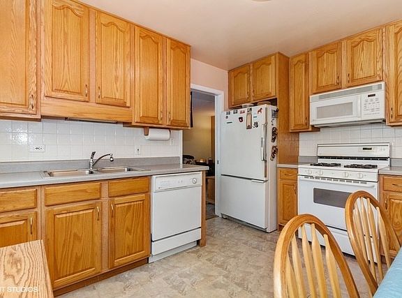 5th image of 10329 Panoramic Dr