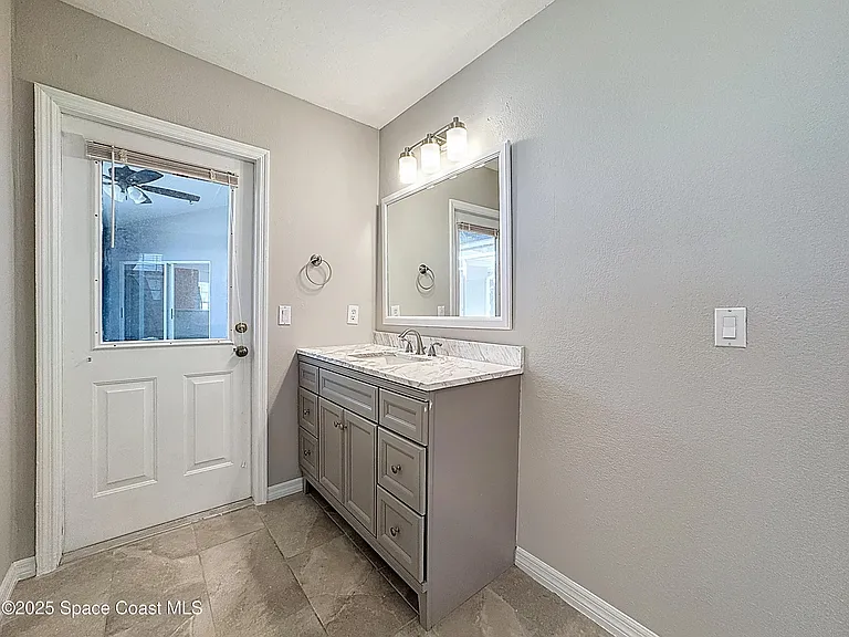101 Cove Loop Dr — Photo 21