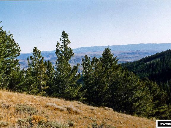 3rd image of 42 Lookout Ct
