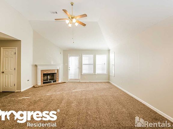 3rd image of 10005 Houston Birch Dr