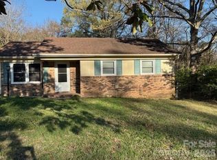 9727 Starwood Dr, Charlotte, NC 28215