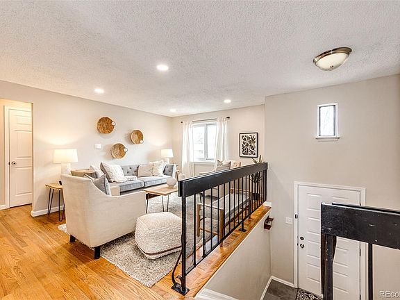 3rd image of 12265 Bellaire Street