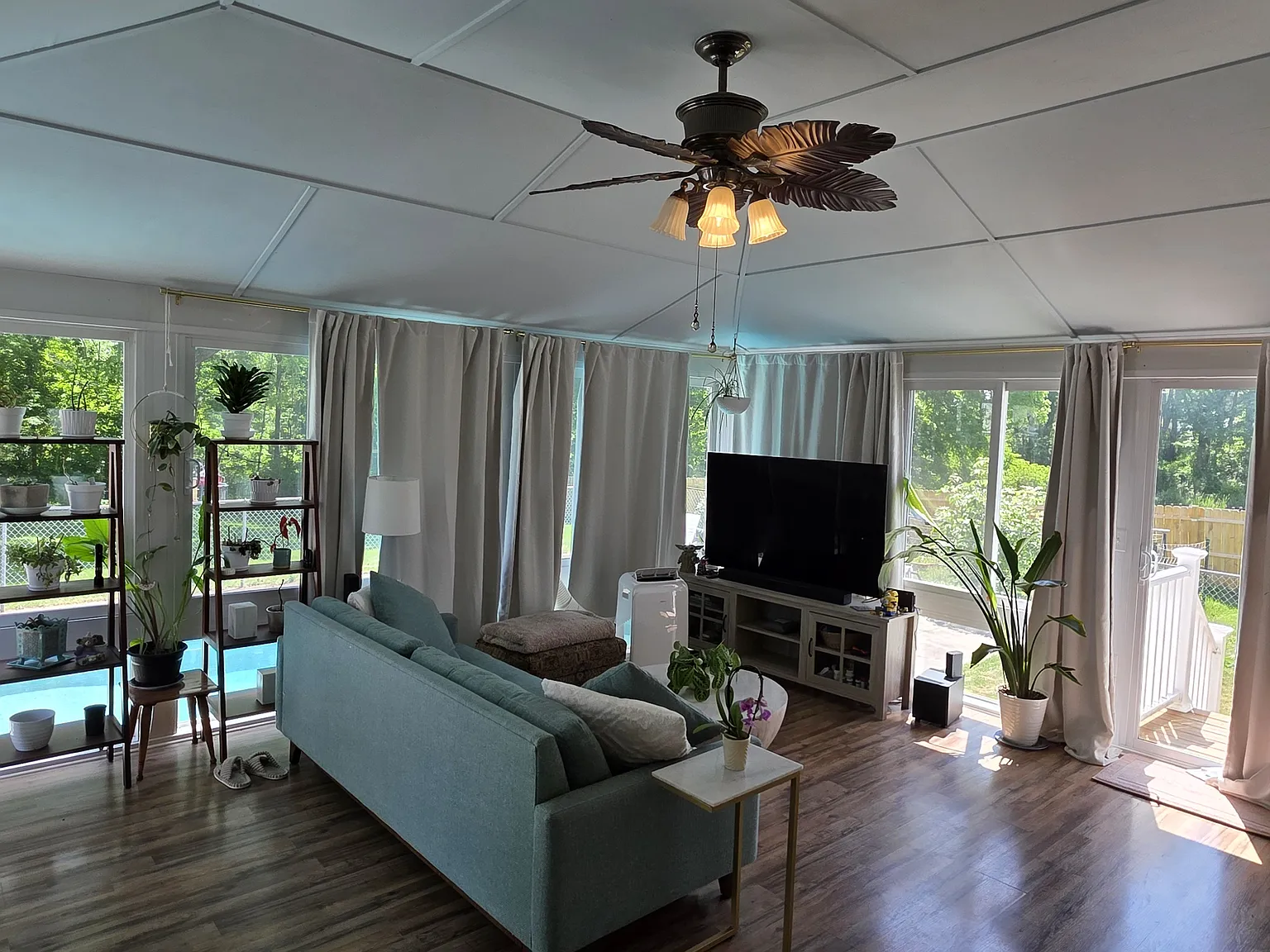 3 bed, 2530 sqft, $3,400 — Photo 4