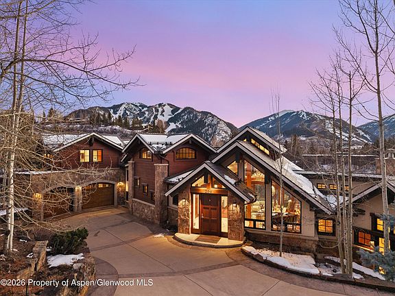 3rd image of 294 Draw Dr