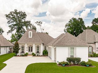 37590 Cypress Hollow Ave, Prairieville, LA 70769