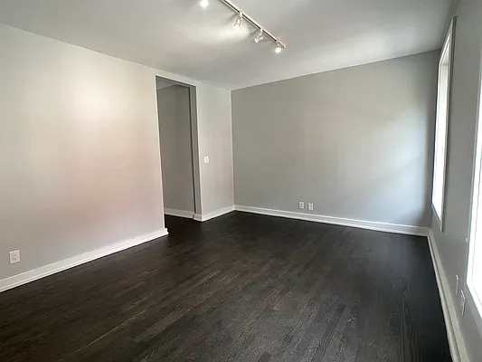 Rented by Tourma Realty LLC | media 6