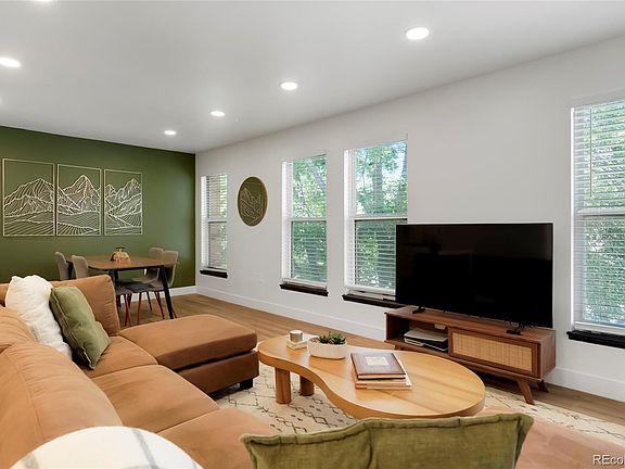 3rd image of 1201 Galapago Street #107