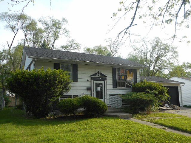 1st image of 4224 Arlington Dr