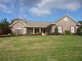 11900 W Fox Chase Cir, Knoxville, TN 37934