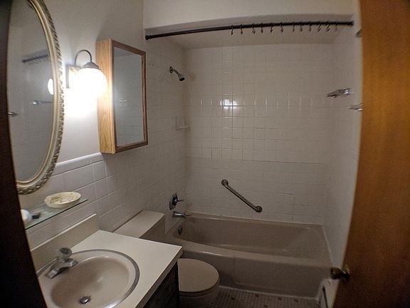 5th image of 8919 Burlington Ave APT 2S