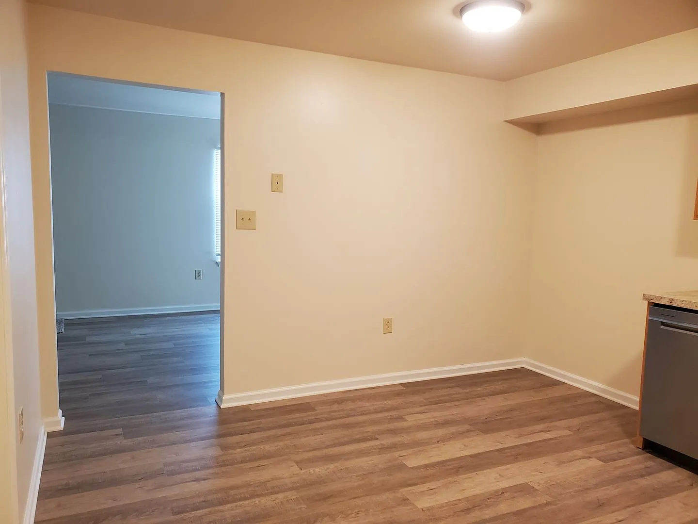 405 Judie Lane — Photo 4