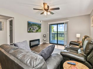 170 Bunker Ridge Dr APT 8, Branson, MO 65616
