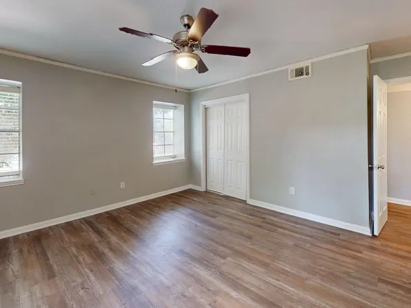 3rd Street Apartment