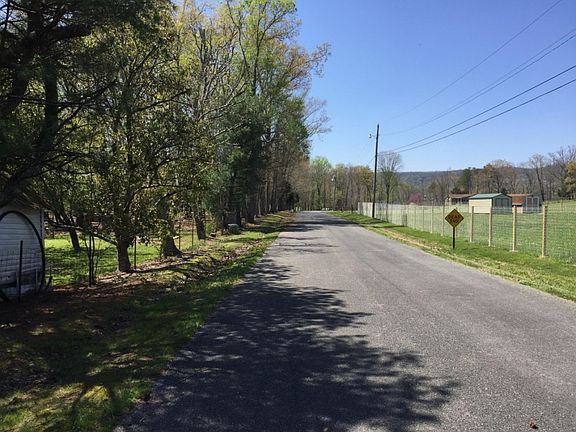 4th image of 11 Northwood Ln